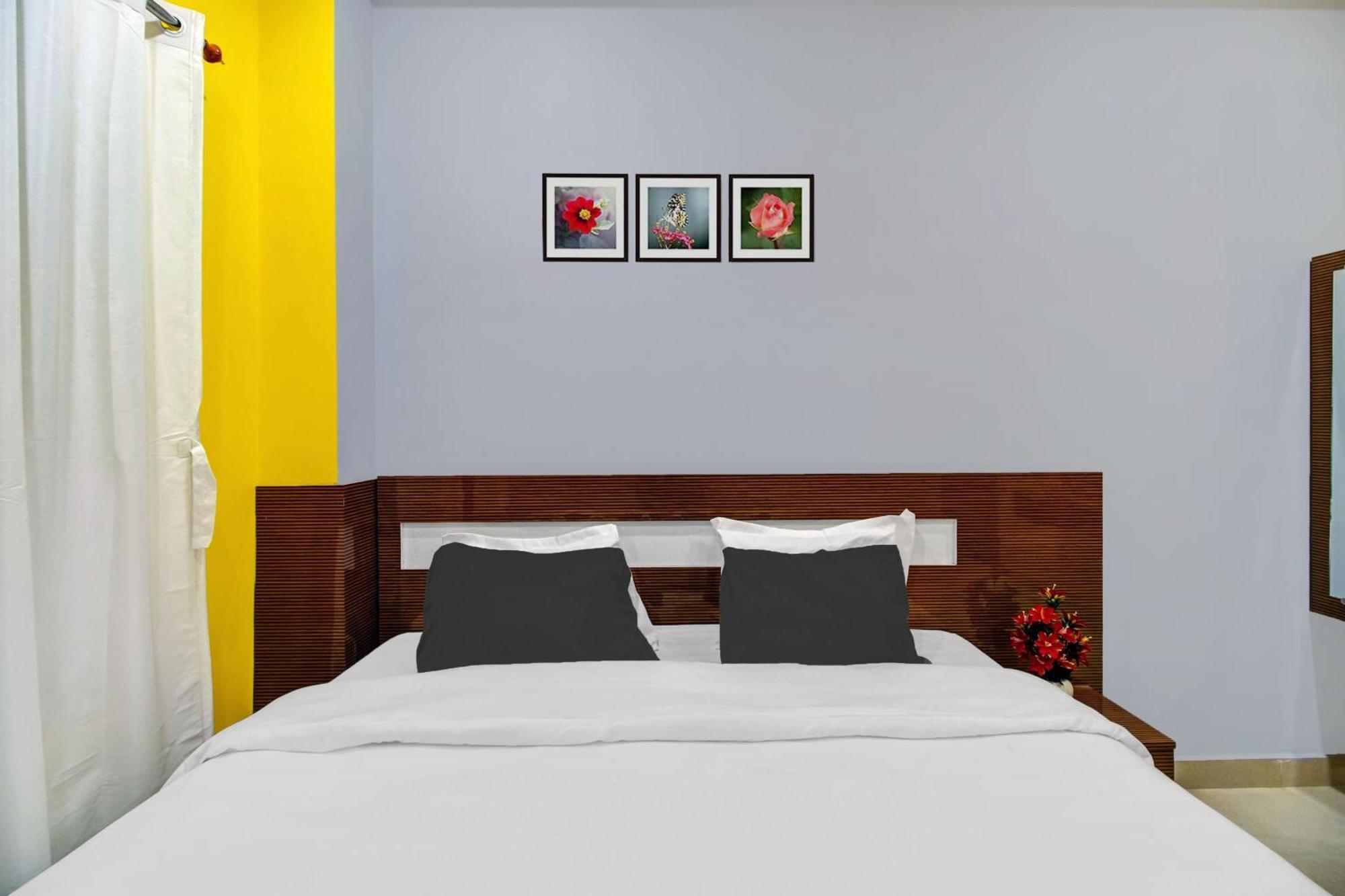 Super Hotel O Sai D-Lux Guwahati Exterior foto